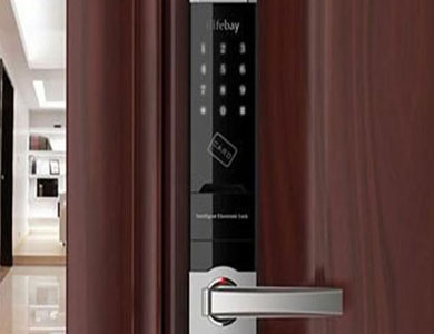 高昌24小时上门开锁公司